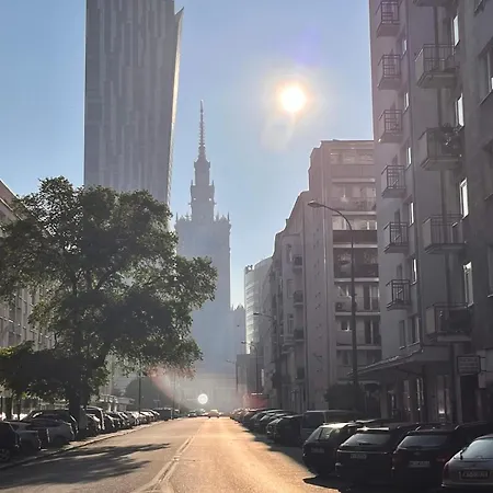 Final 1room Warszawacenter ワルシャワ